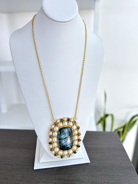 Aurelia | Labradorite & Pearl Statement Necklace