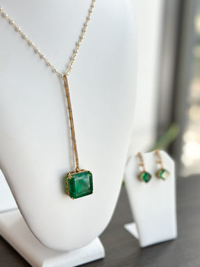 Mila | Emerald Pendant Set