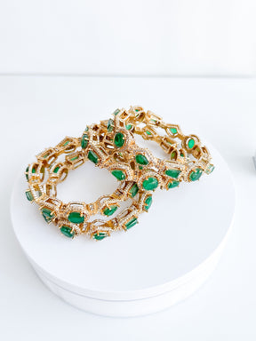 Amrita | Emerald Doublet Moissanite Bangle